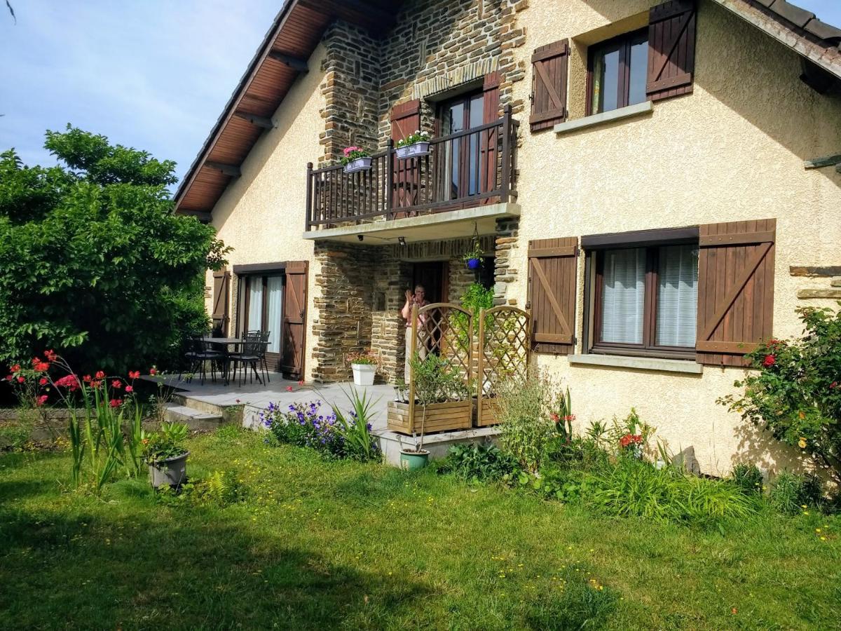 Les Ecureuils Bed & Breakfast Revin  Ngoại thất bức ảnh