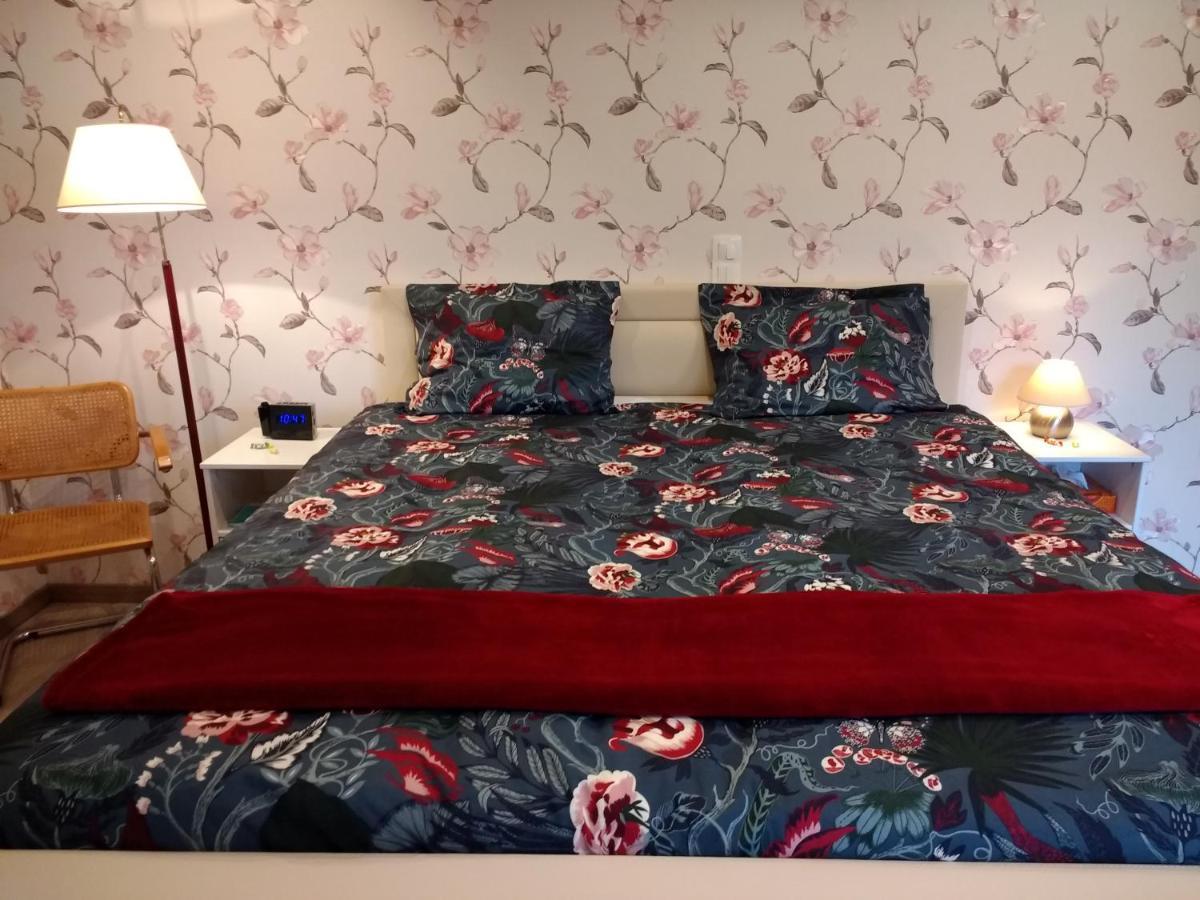 Les Ecureuils Bed & Breakfast Revin  Ngoại thất bức ảnh