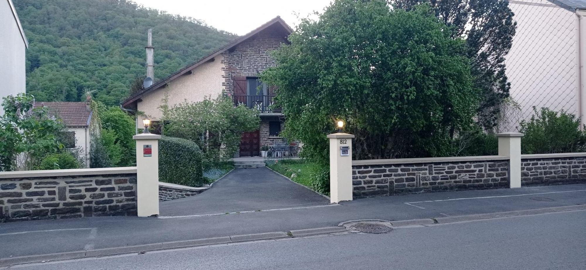Les Ecureuils Bed & Breakfast Revin  Ngoại thất bức ảnh